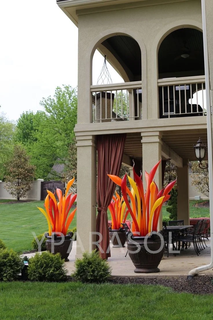 New Design Outdoor Christmas Decorations Factory Price Modern Art Customize Murano Glass Sculpture