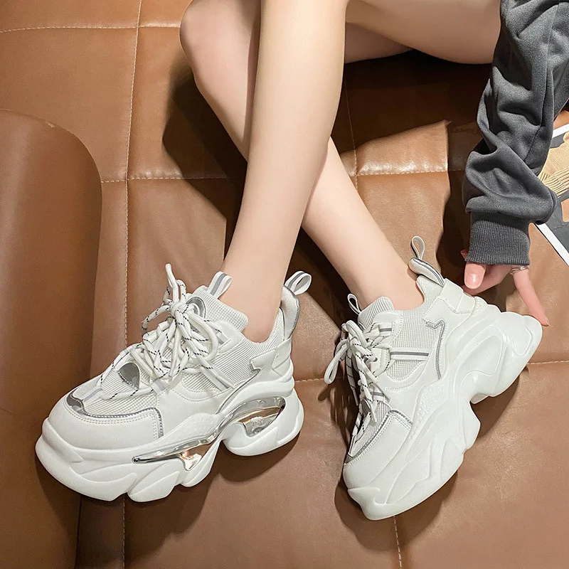 Factory custom wholesale pink sport shoes women causal outdoor walking platform ladies sneakers