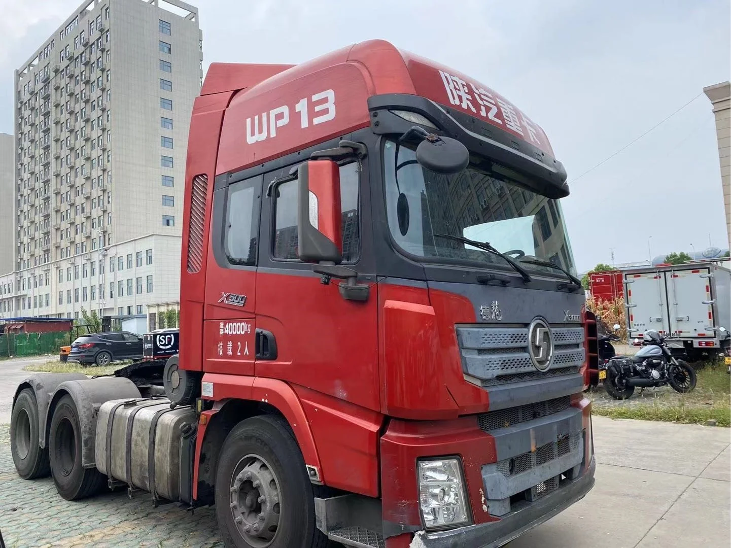 Fast Gear Box Left Steering Classic Edition Used Shacman X3000 6*4 Tractor Heavy-Duty Tractor Truck  Secondhand Shacman X3000