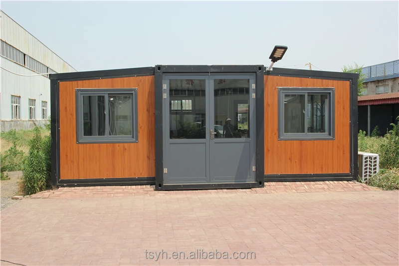 CS 40FT/20FT Foldable/Expandable Prefab Modular Steel Container House with Pre-Installed Bathroom Toilet for Home Use