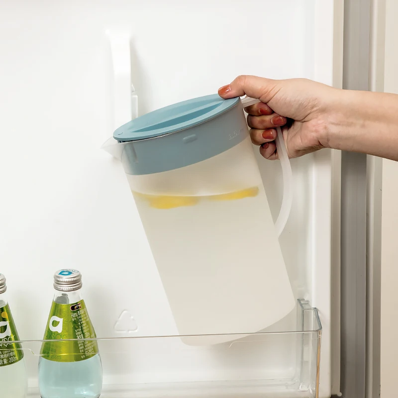 Clear Water Pitchers  Beer Drink Kettle Reusable Cold Drinking Jug Food Grade Plastic Cold Water Jug With Lid
