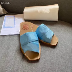 2022 New Crystal Jelly Sandals Multi Color Diamond Flat Women Slipper Clear Slip on Shoes for Lady Beach Jelly Slides Slippers