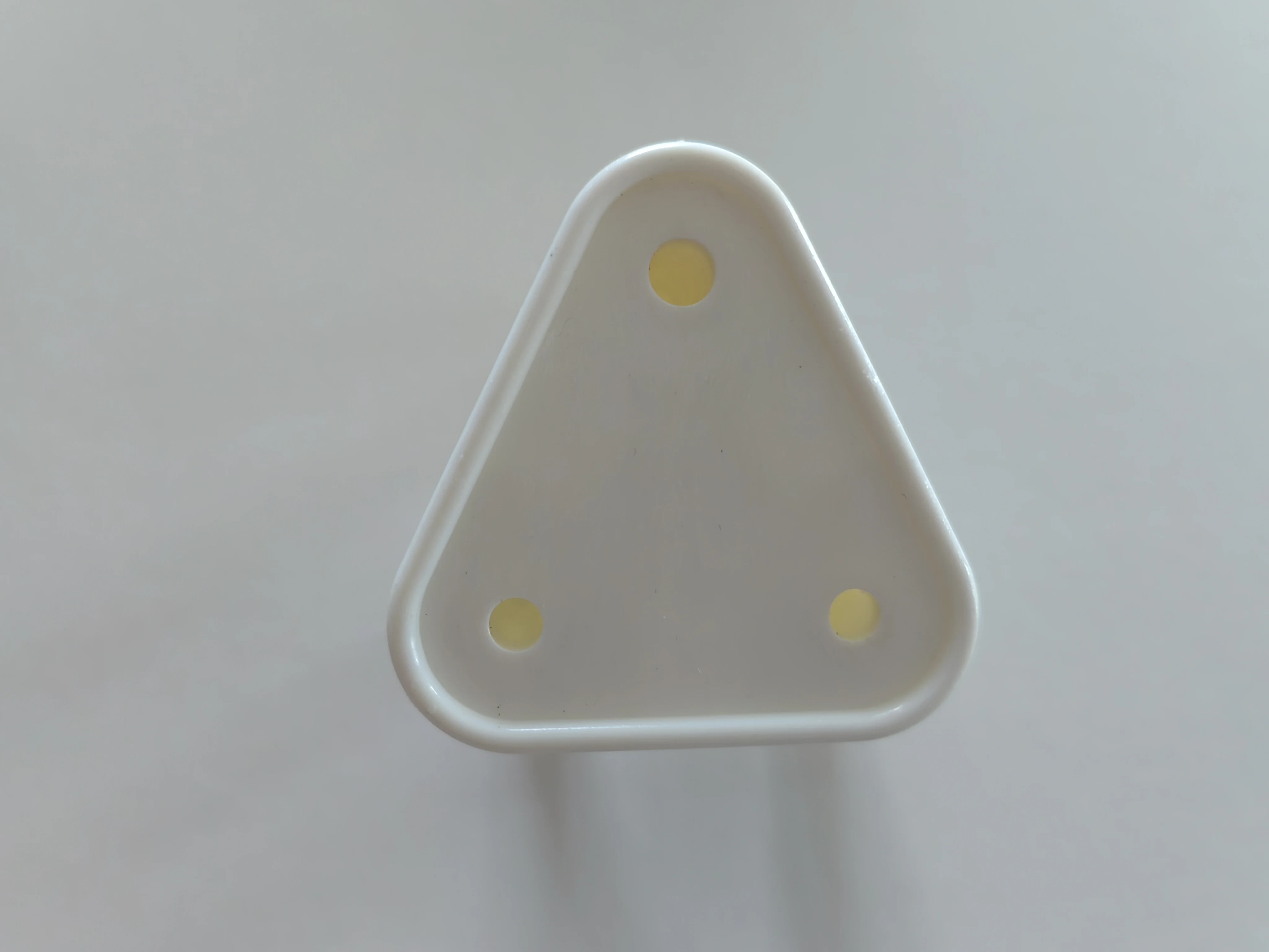 Hot Sale South African Type Multiple Socket Plastic Colorful Protect Cover Plug Electrical Plug 16A Standard Grounding IEC 250V~