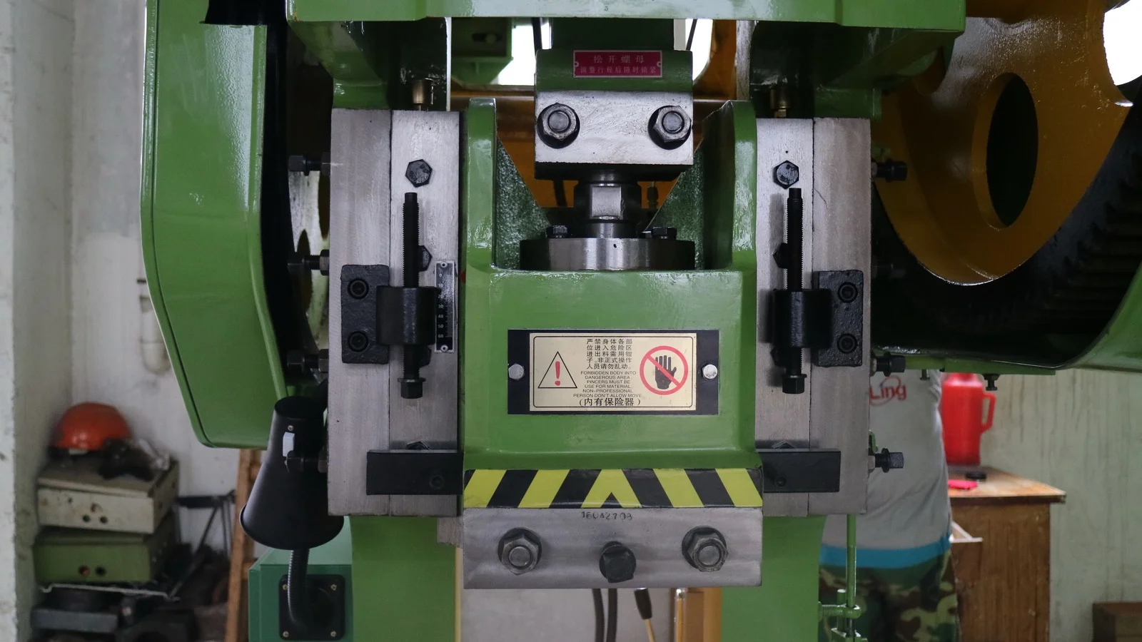 60 ton 80 ton 100 ton 110 ton progressive die stamping power press machine