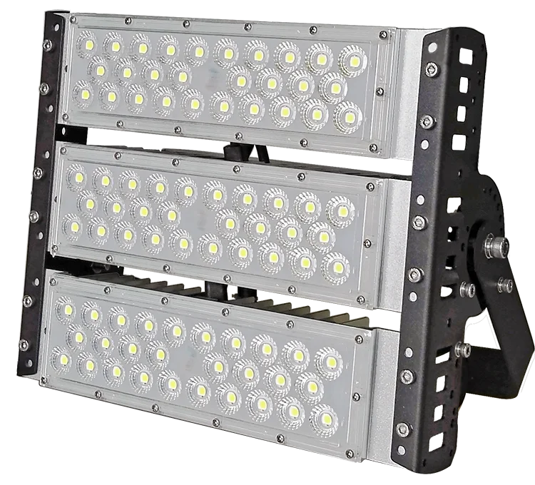 LED light for mobile lighting tower