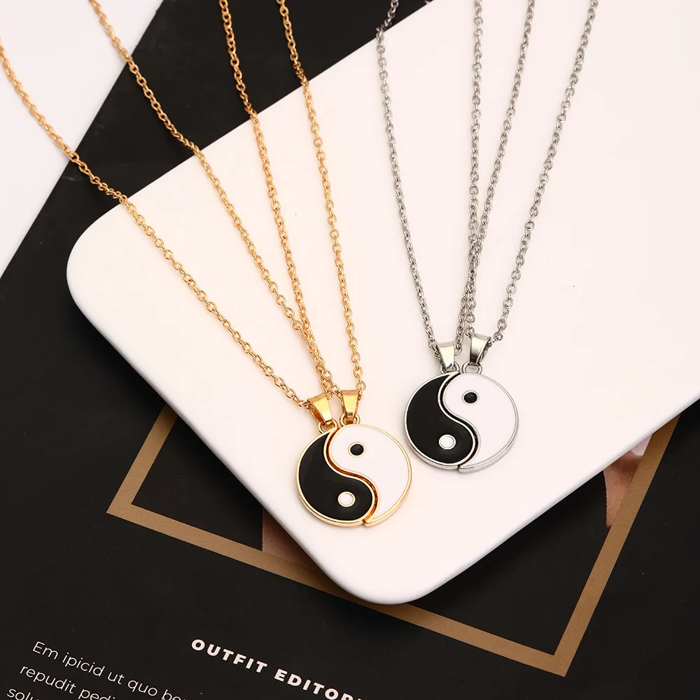 Hot Sale Yin Yang Bff Couples Pendant Necklace Chain for Women Men Personalized Matching Puzzle Diagrams