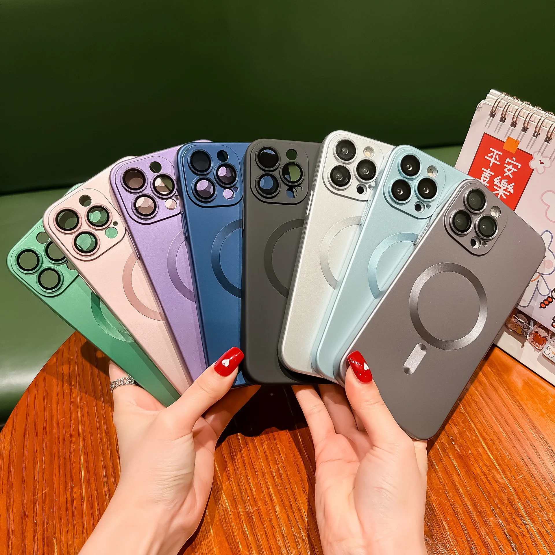 luxury magnetic cell phone back cover for iPhone 14 Pro max popularity skin feel mobile phone case for iPhone 15 14 13 12 11