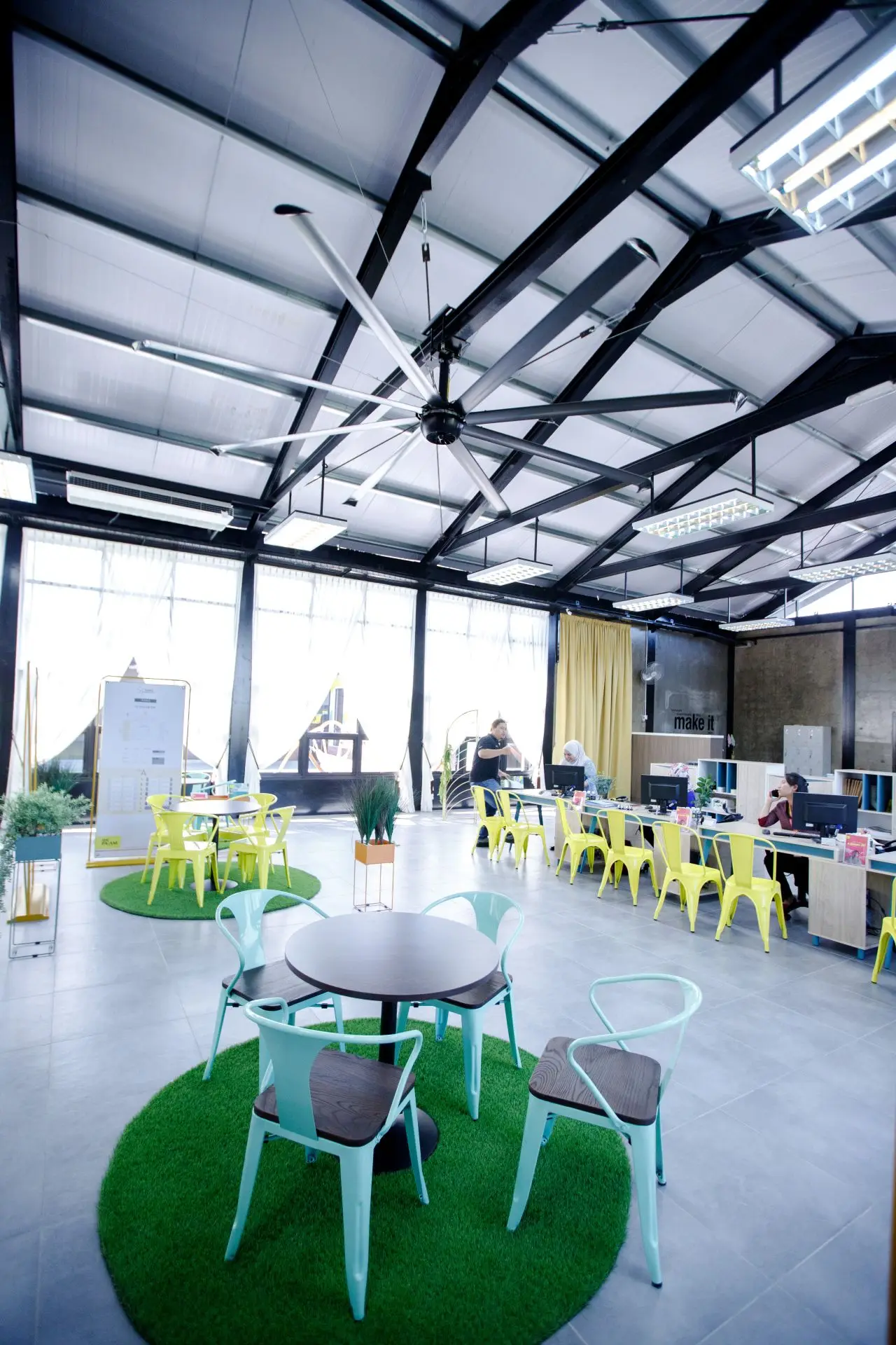 Kale Diamond Series 400w Low Noise Ceiling Fan 8 Aluminum Blades Hvls Fan for Commercial