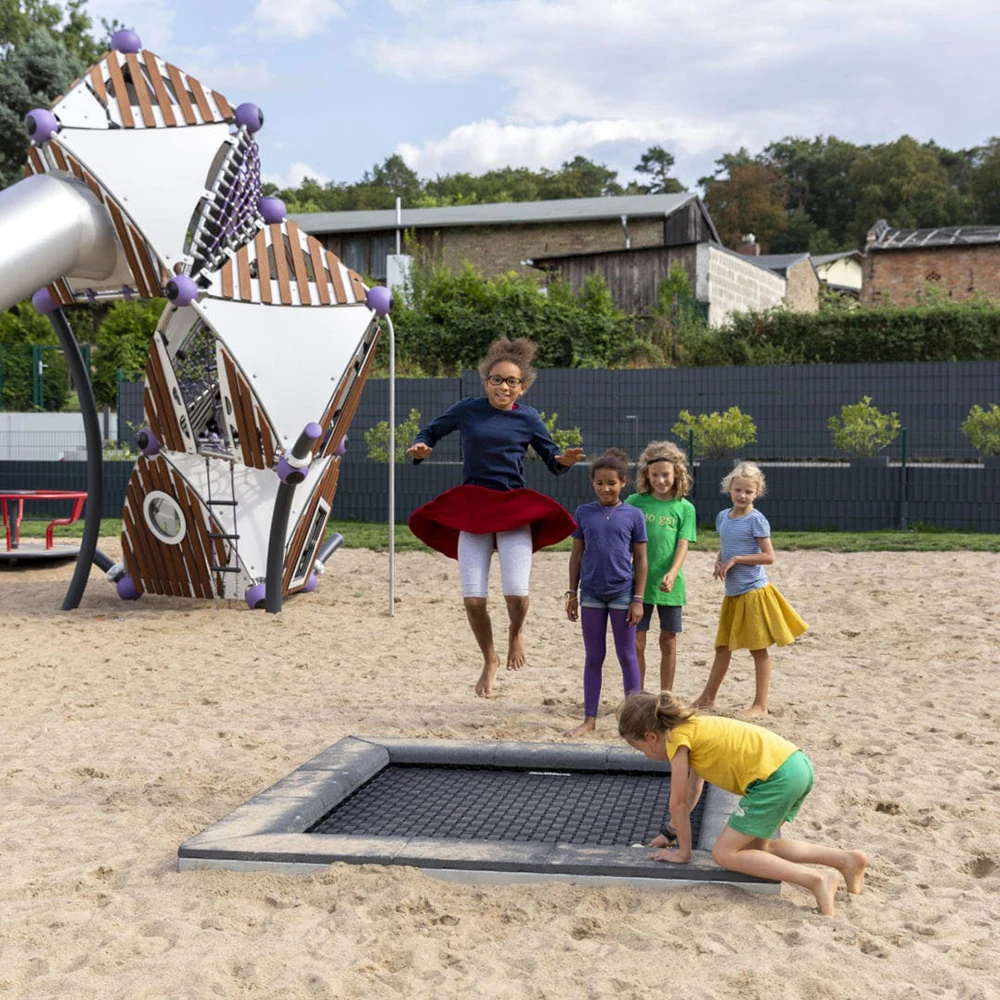 Outdoor Integrated Buried trampoline with frame street trampoline park children entertainment trampoline