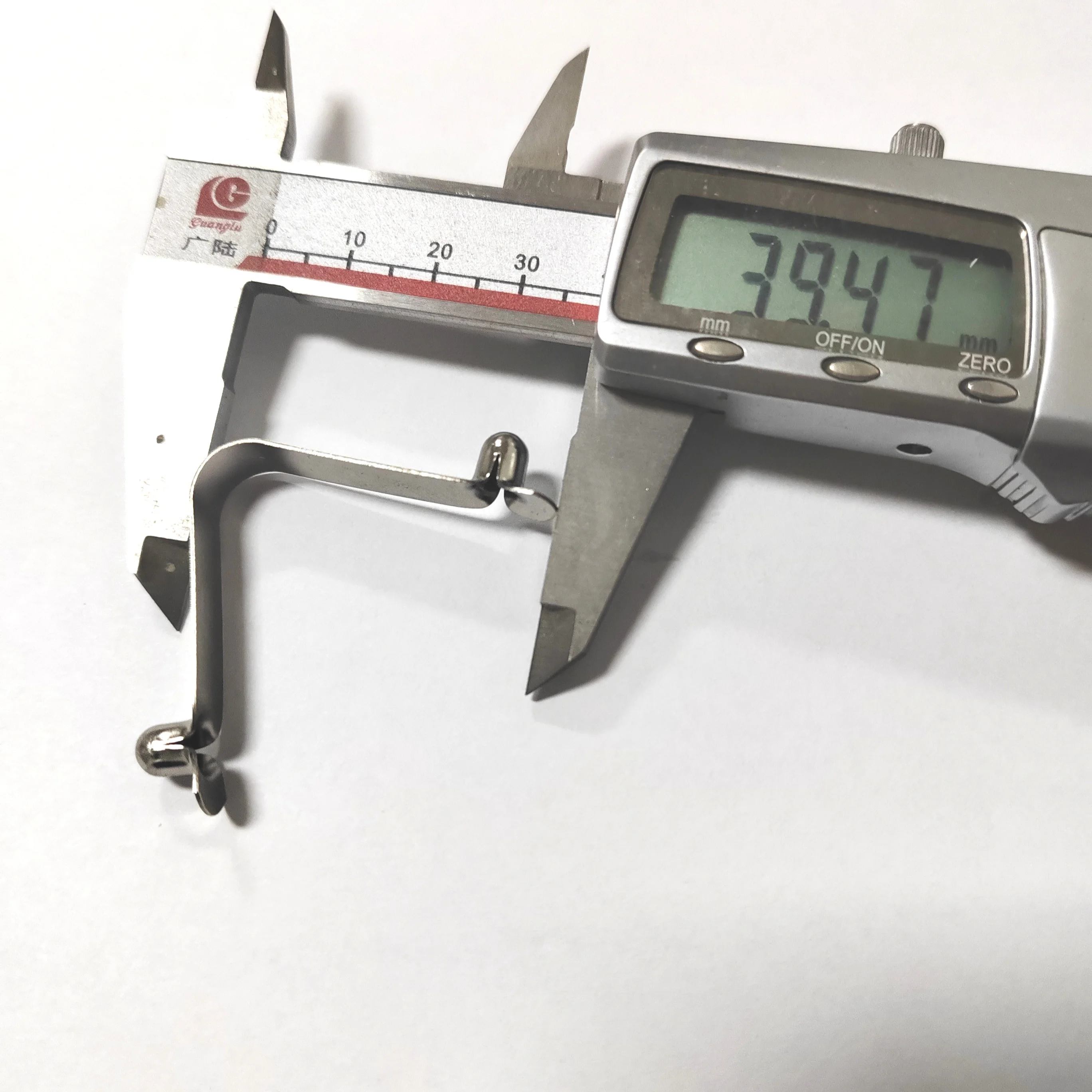 6mm diameter double button V Shaped Flat Spring Clip for 18-24mm Tube Pole Size