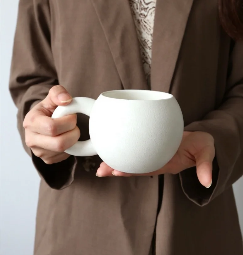 Business Holiday Gift White Tea Cups Creative 2024 New Nordic Ins Globe Planet 11oz Black Ceramic Coffee Mug