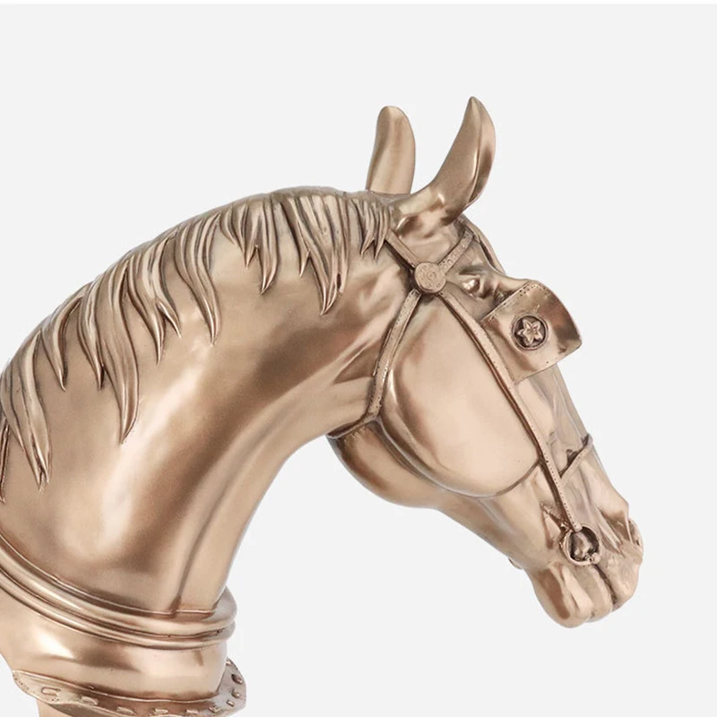Hot Lucky Horse Head Statue Resin Crafts Horse Decoration Resin Animal Sculpture Art Craft Nordic Home Decoration Accessories
