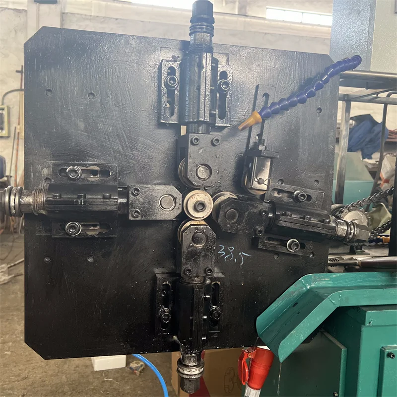 Interlock/ Double Locked Flexible Metal Tube Forming Machine