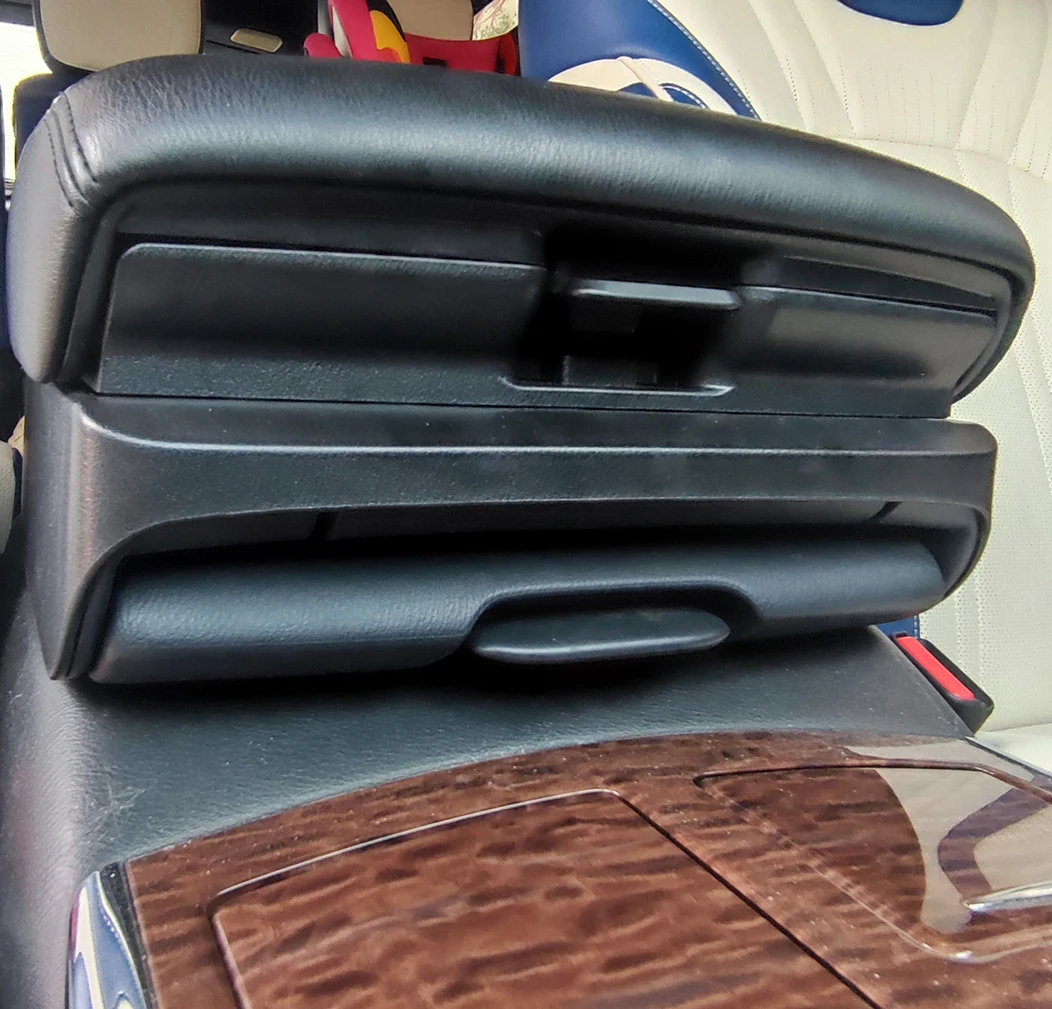 Car Accessories Interior For Infiniti QX80 Center Console second Generation Armrest Box Removable Storage Box