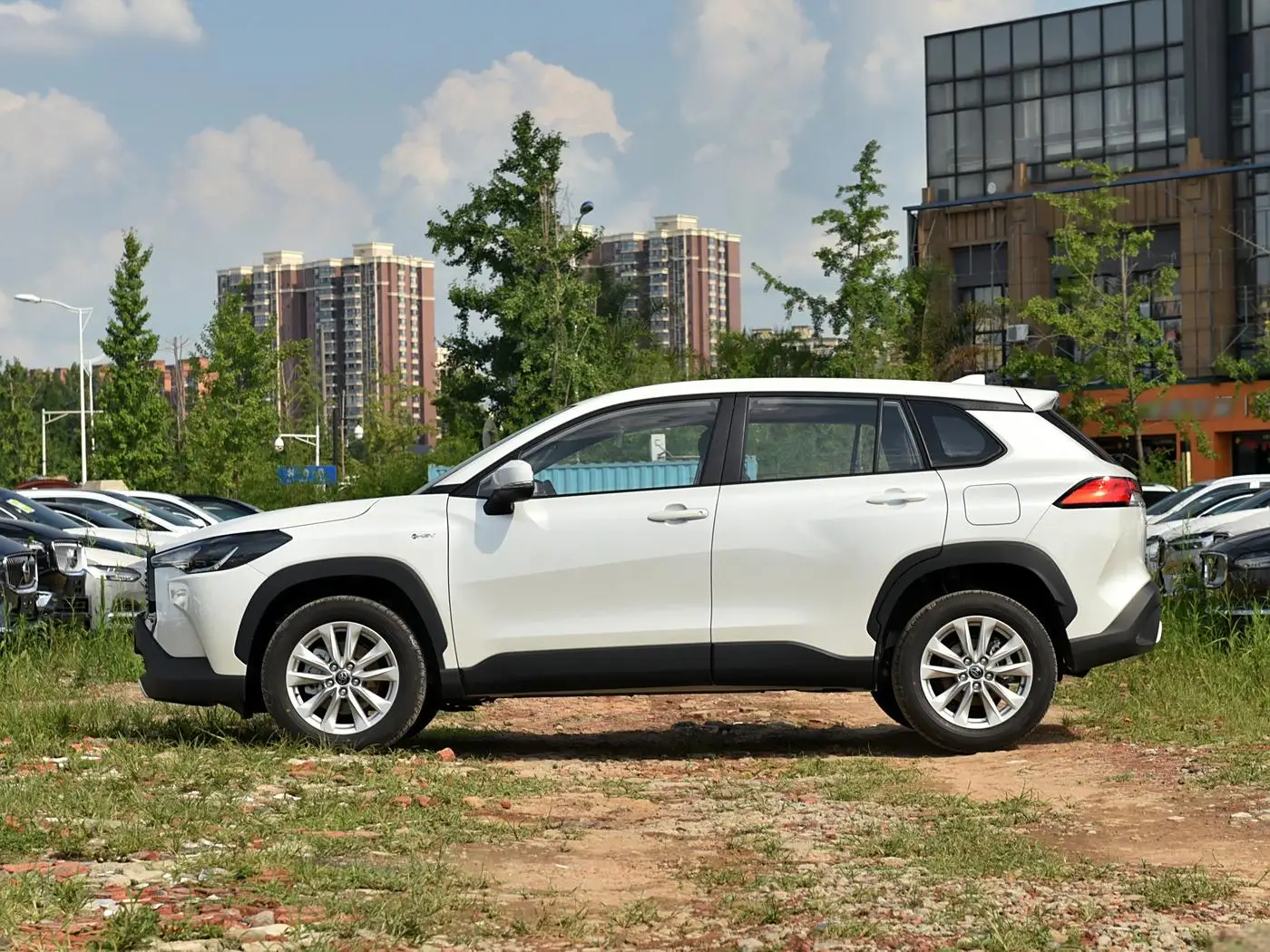 For Toyota Corolla Cross  2.0L Gasoline/petrol pioneer elite luxury flagship version compact FWD auto SUV Vehicle CAR