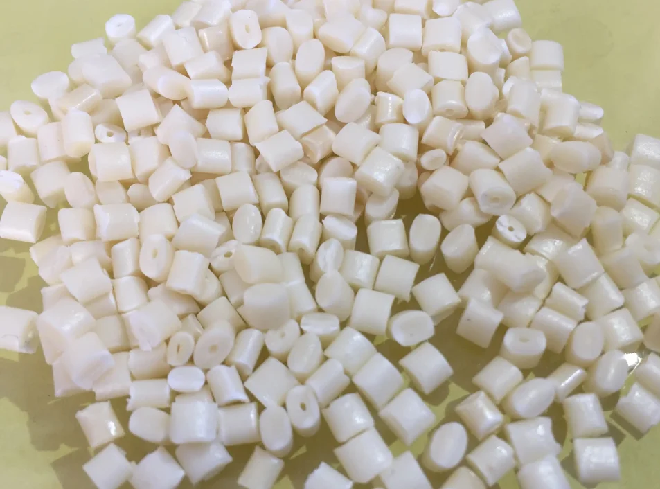 NORYL/PPO American SABICC  innovative plastics GFN2-701 reinforced glass fiber reinforced automotive interior parts