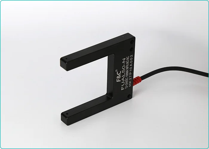 Hot sale F&C Slot Type Photoelectric Sensor Through-beam Sensor with 120mm Sensing distance for Non-transparent Object Detection