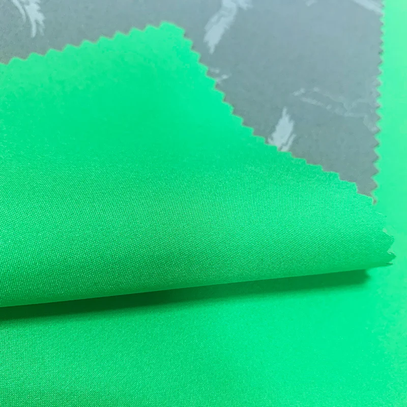 
Hot Selling Waterproof Cationic Polyester Sportswear Outdoor Polar Fabric 