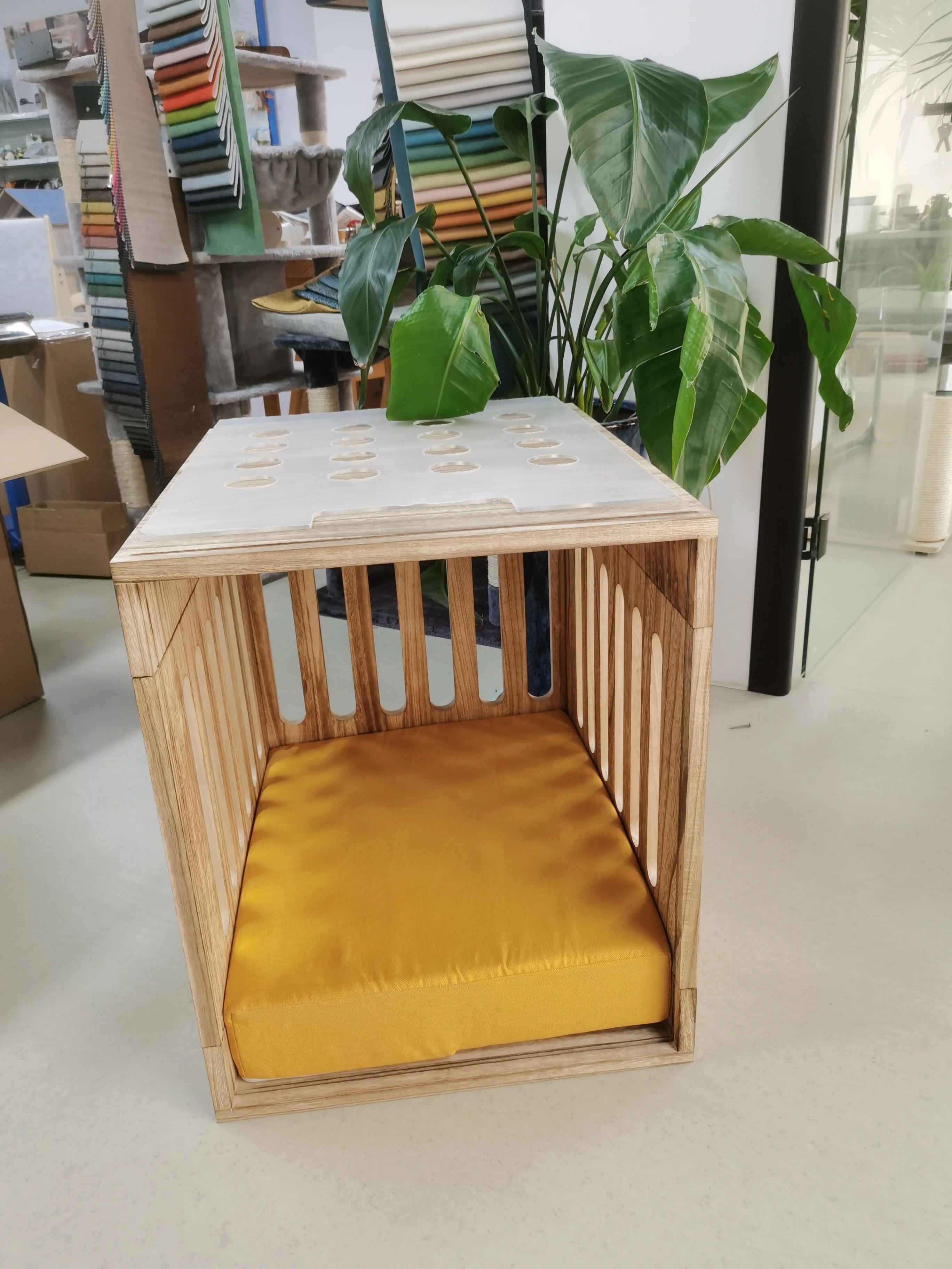 Indoor Luxury Demolition Wooden Dog Crate Cat Litter Box Furniture House Indoor Cabin for Dog