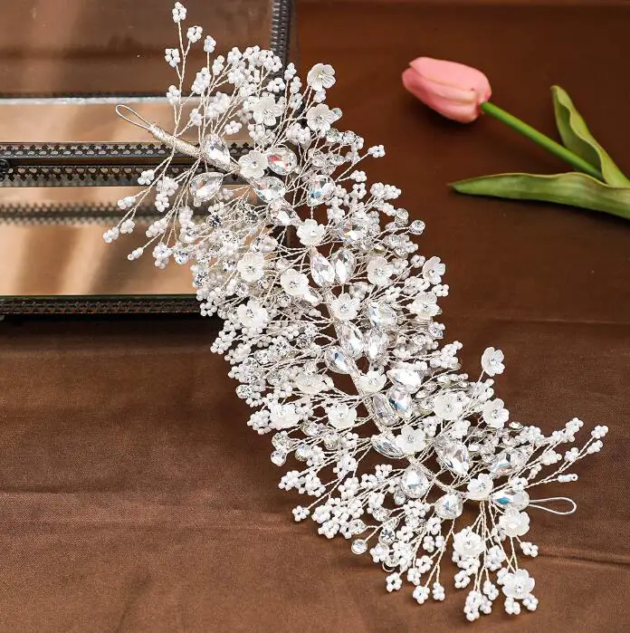 korean crystal brooch