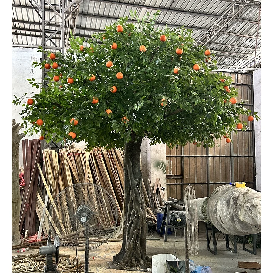 Искусственные зеленые растения в скандинавском стиле