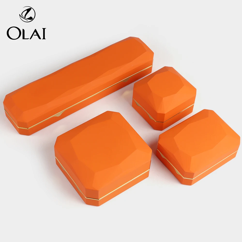 Olai Luxury Orange Lacquer Painting Ring Earring Pendant Chain Bracelet Bangle Jewelry Gift Box Packaging Boxes Set With LED