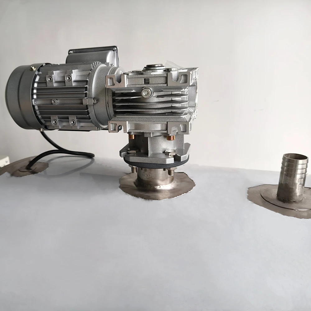 Large Milk Refrigeration Tank Fresh Juice Preservation Tank Stainless Steel Horizontal Refrigerated Transport Tanks