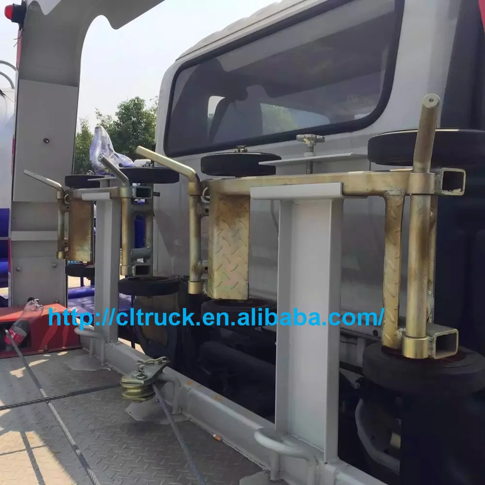 New Design 4x2 wrecker flatbed tow truck sale in India