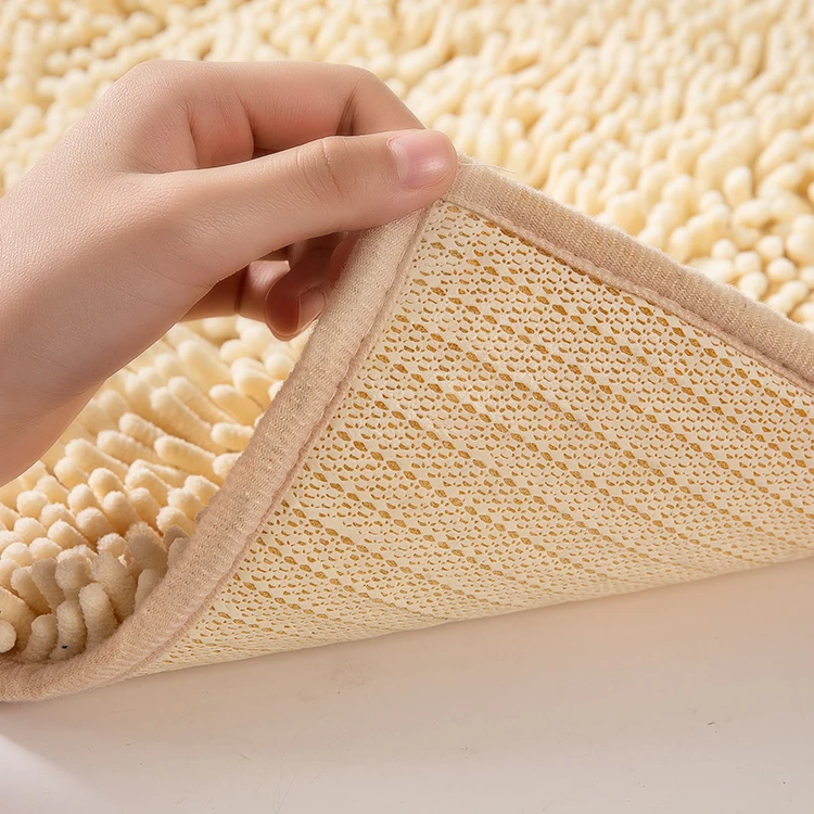 Нескользящий коврик для ванной из шенилла в полоску разных цветов