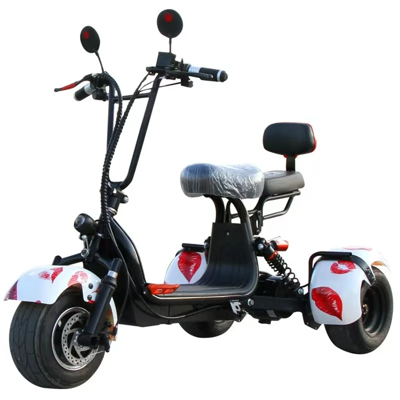 scooter Small  electric vehicle  Outdoor there-wheel scooter battery car