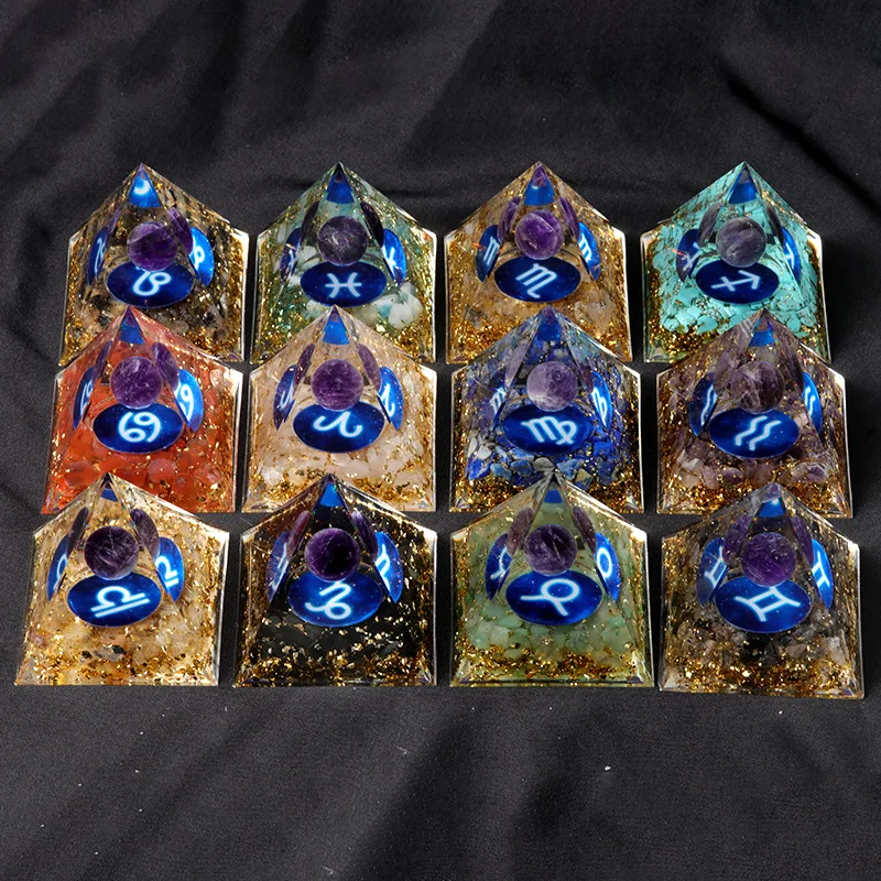 Wholesale Zodiac Natural Crystal Pyramid with Crystal Ball Ornaments Home Office Ornaments Gift Crystal Pyramid