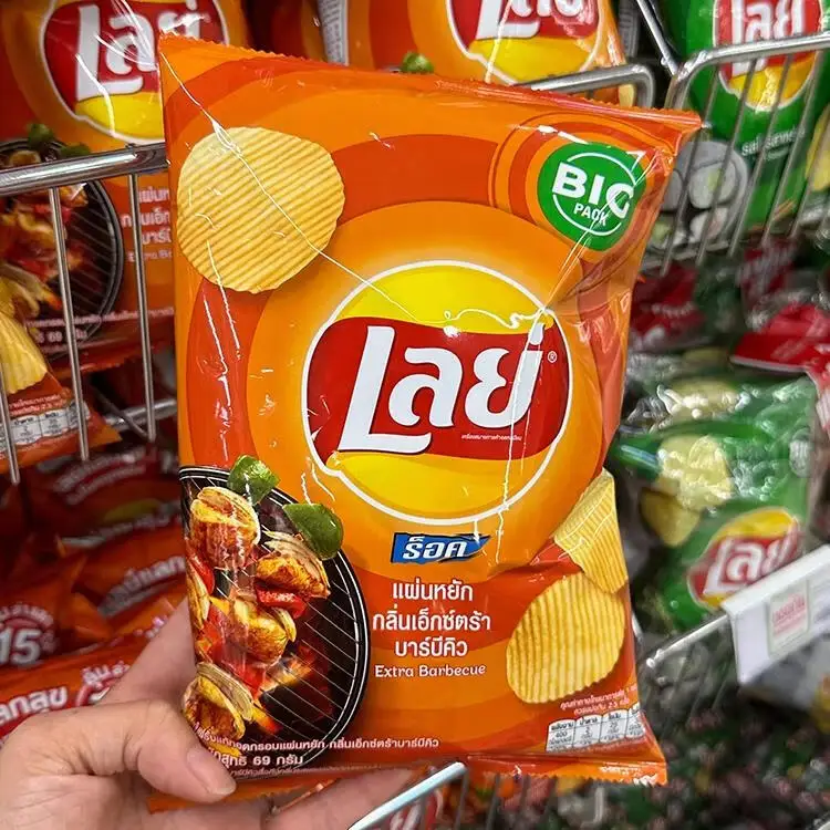 Thai Lays potato chips Thai grilled lobster seafood Japanese seaweed 69g exotic snacks Lays potato chips