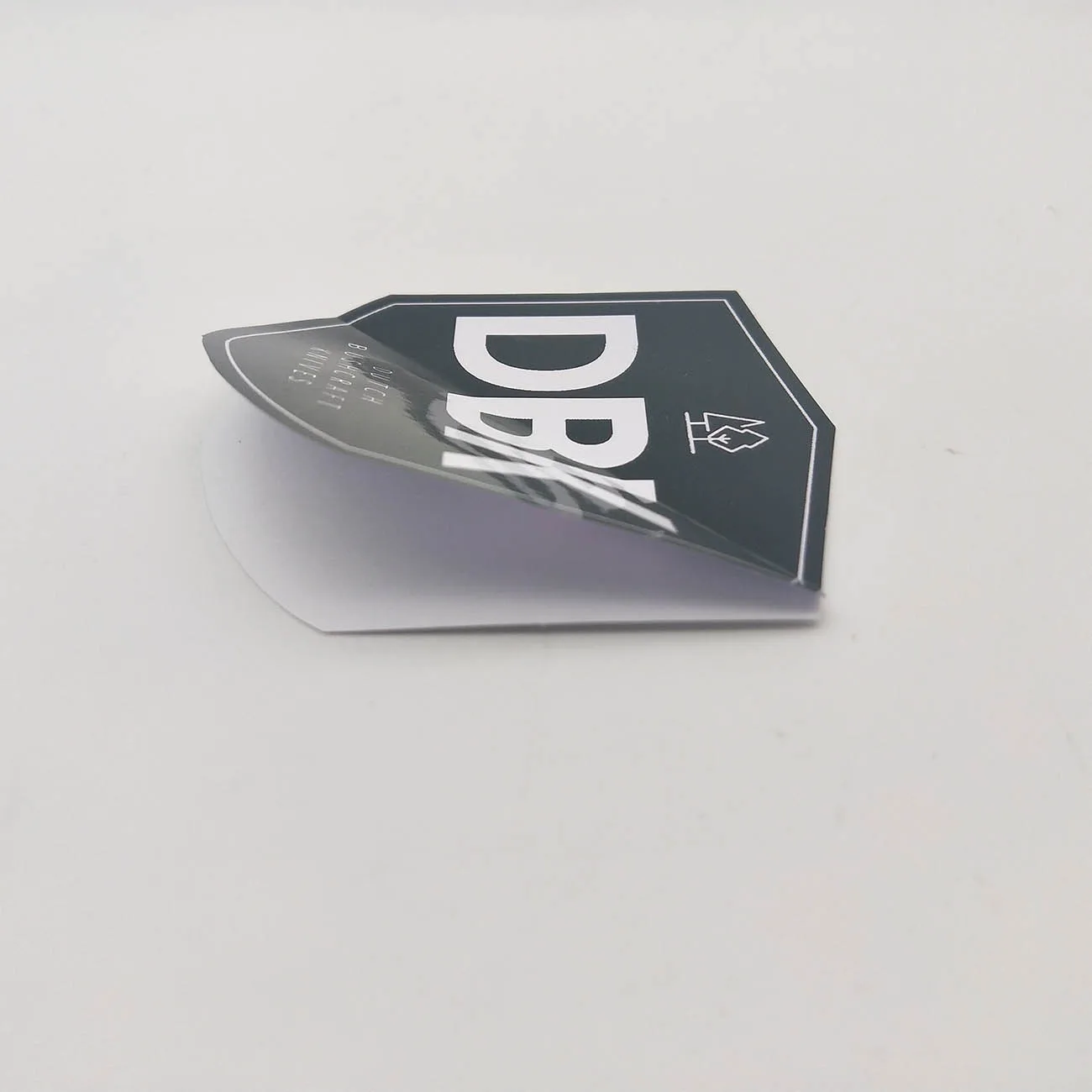 Custom personal logo sticker printing self-adhesive vinyl die cut Waterproof sticker with permanent glue