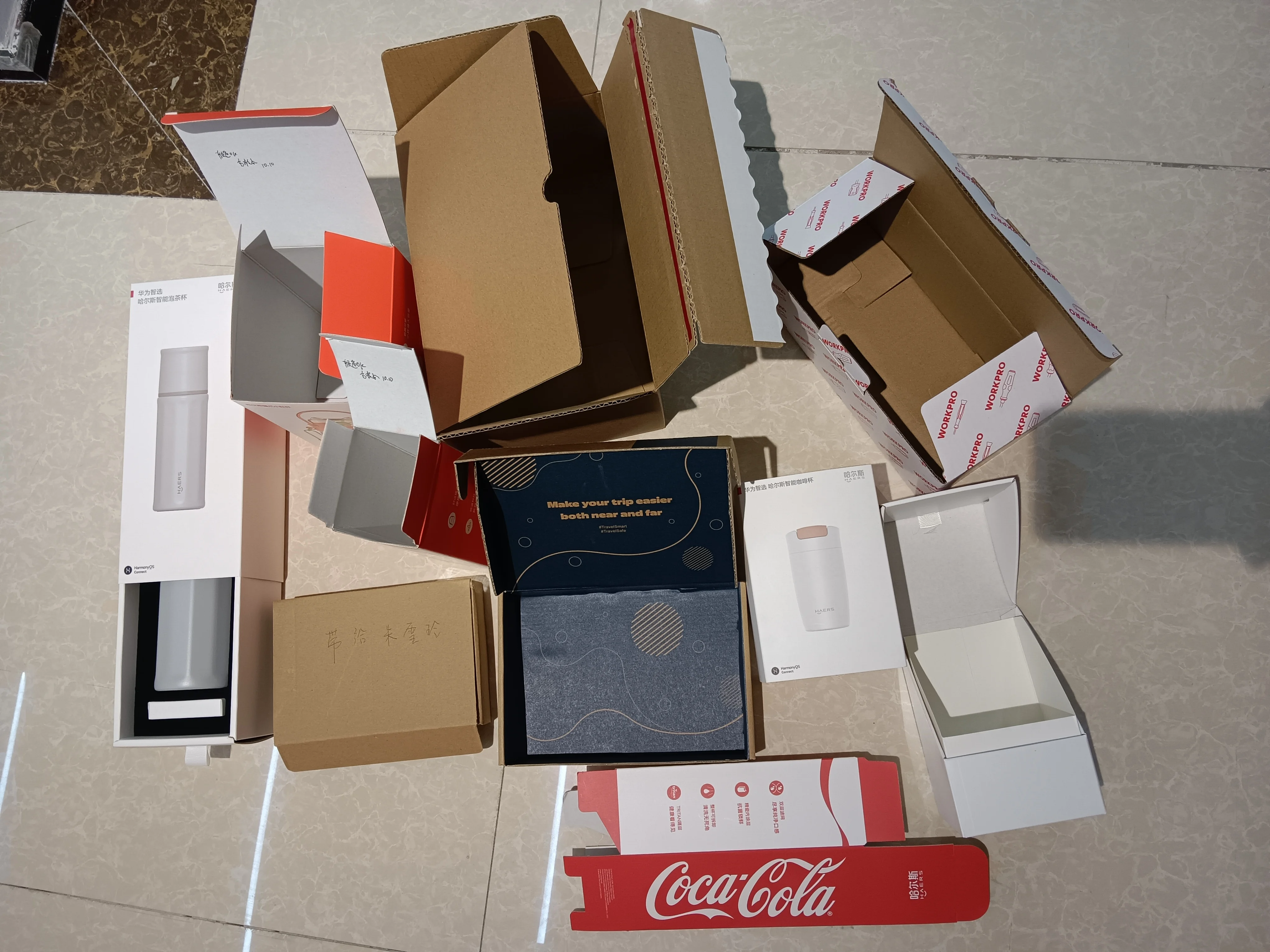 Wholesale Printed Color Custom Logo Matte Perforated Corrugated Mailer Carton Box Microphone Package Shipping Box with Foam