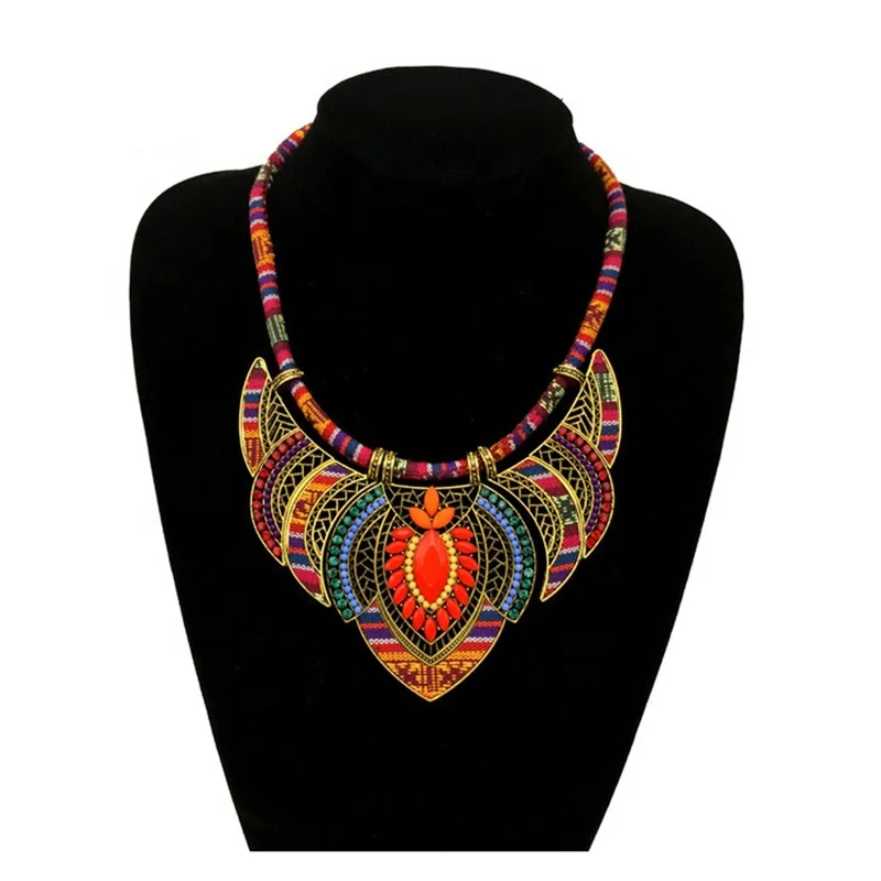 ethnic style chunky choker