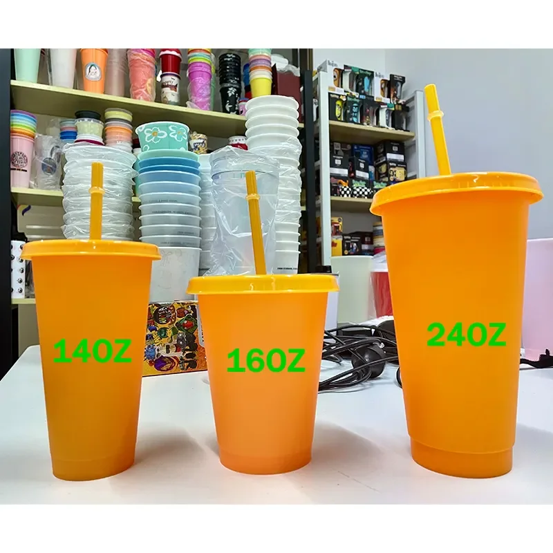 2023 Hot Selling Solid Color 710ml Sample Style Plastic Cups With Lid and Straw 24oz Tumbler Plastic Cup
