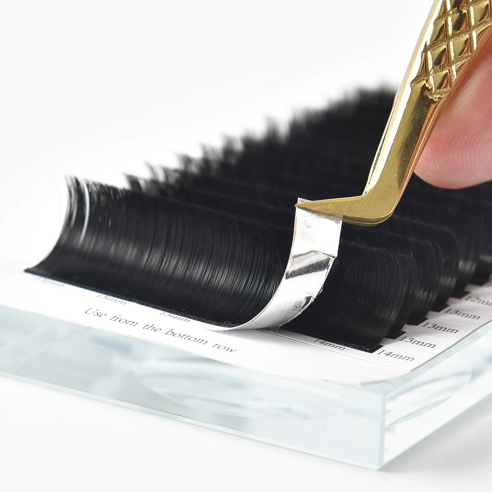 oem luxury wholesale premium silk synthetic pbt fiber super soft eyelash extensions