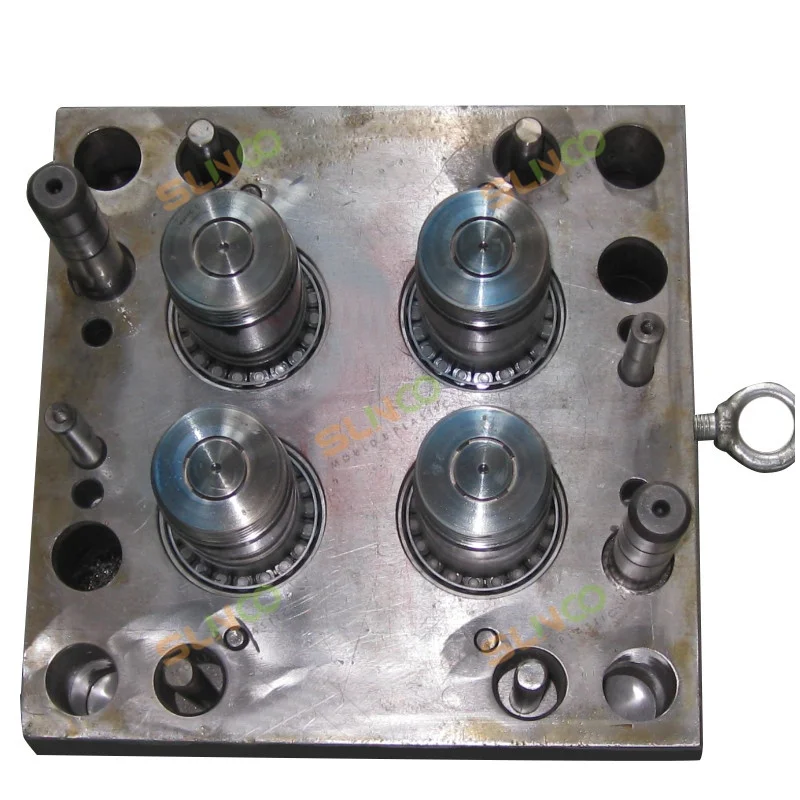 4 cavity plastic engine motor oil bottle pilfer-proof unscrewing cap mold