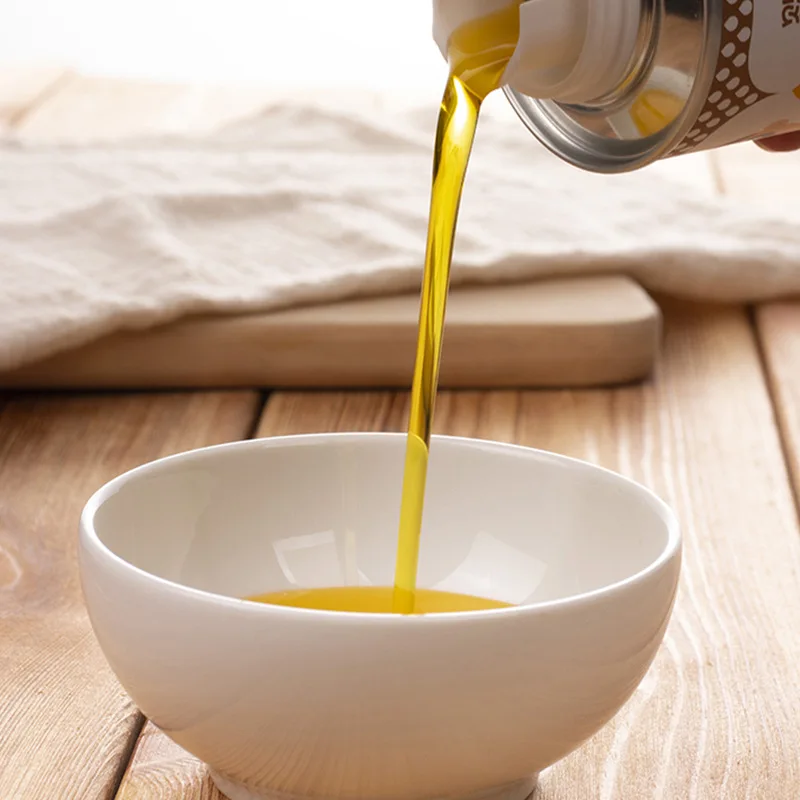 
Natural food grade edible red perilla leaf oil with best price 