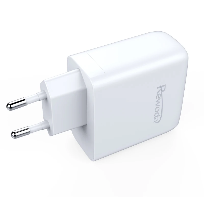 Manufacturer Universal GaN 65w mutil pd fast Charger 4 Port Usb Mobile Phone Chargers EU UK portable PD 3.0 mobile phone charger