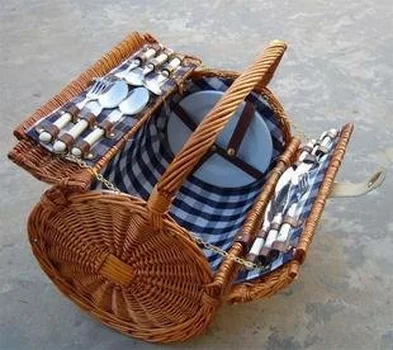 
willow picnic basket 