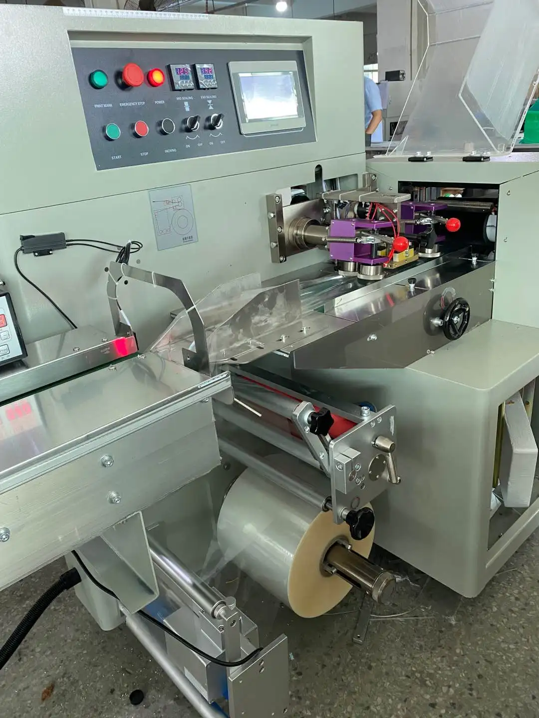 Автоматические респираторы и упаковочная машина для масок для фасовочной машины KN95 KN90 N95 KF94