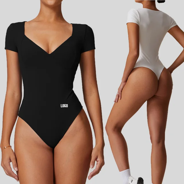 Быстросохнущий плотный костюм для занятий йогой