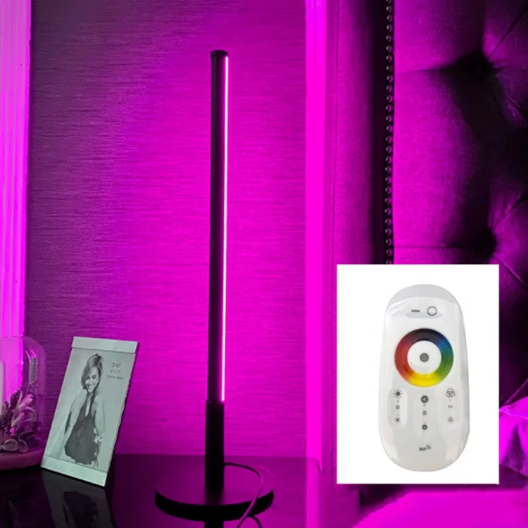 Новая Минималистичная Светодиодная настольная лампа RGB magic color в скандинавском стиле с защитой глаз для спальни наполнитель кровати атмосферная