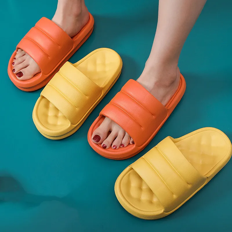 Fashion Women Slippers Wholesale Women  EVA Injection Sandals Bath Beach And Indoor Slides On Slippers