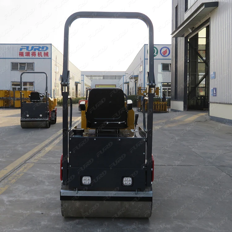 Single drum road compactor roller with tandem walking drive road roller