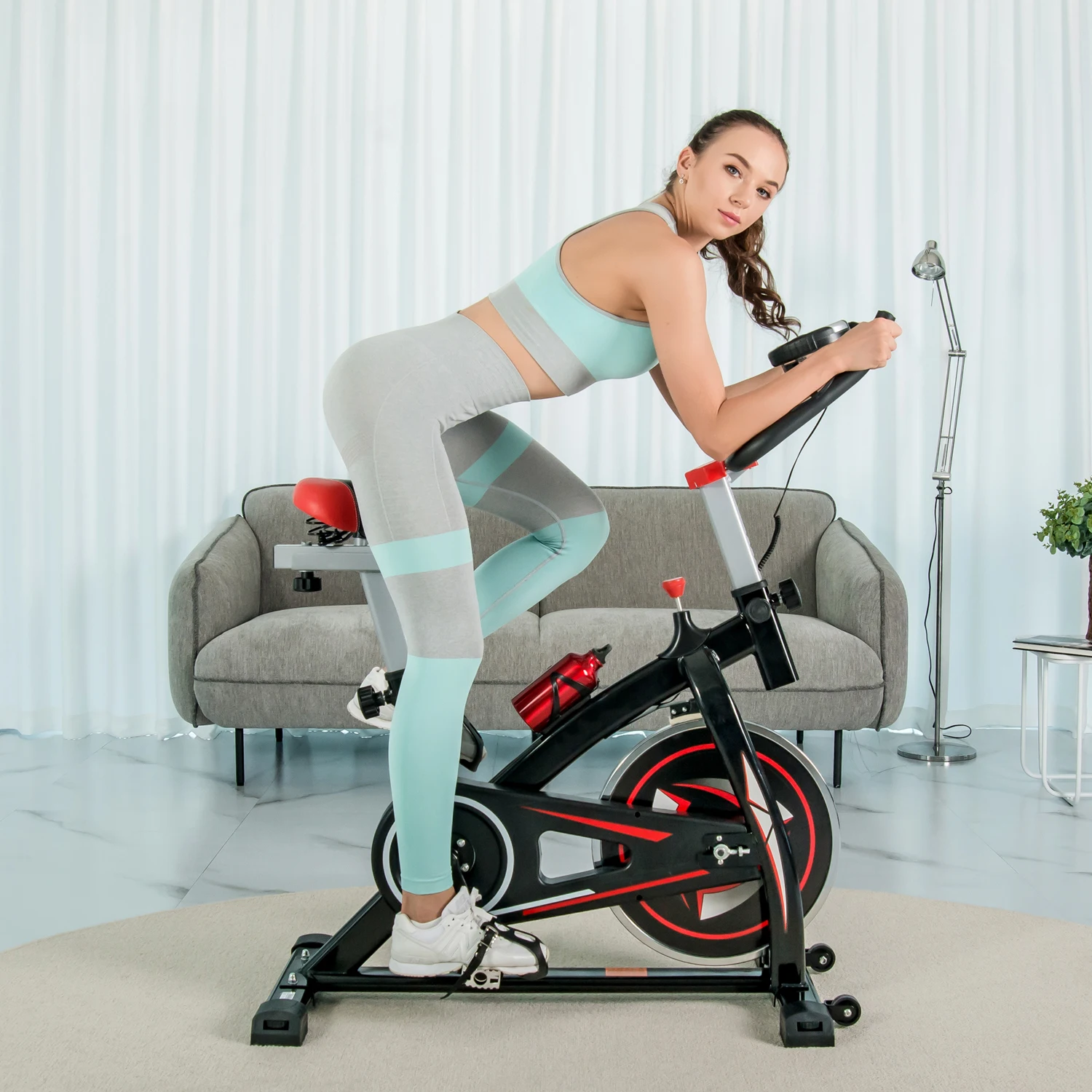 Wholesale Price Fitness Training Bike Exercise Bike Indoor Cycling Bike for Home Office