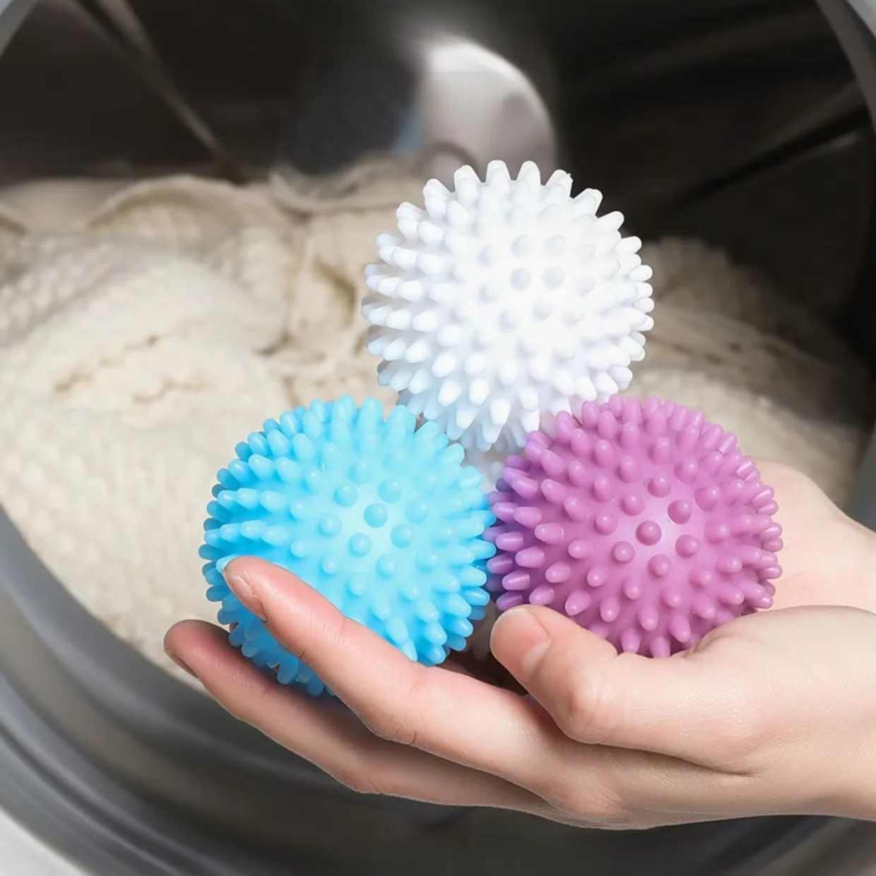 Household cleaning products Plastic silicone laundry balls Washing machine washing and drying magic laundry balls