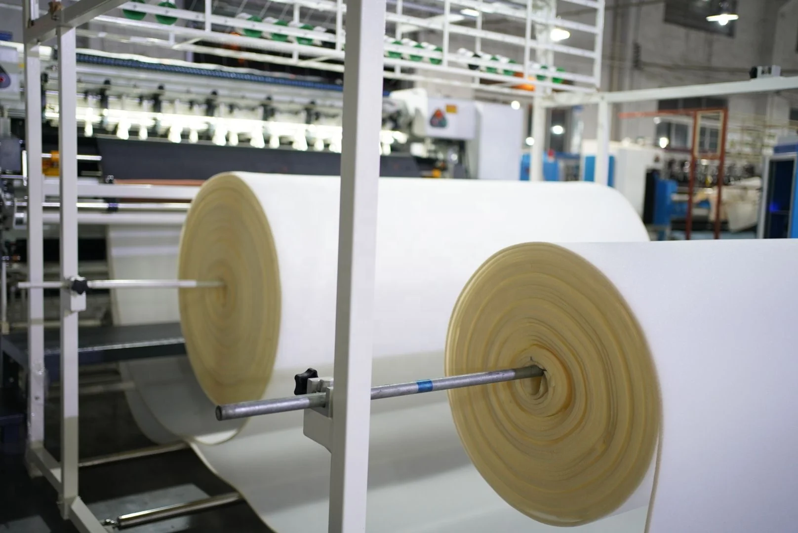 Высокоскоростной Компьютеризированный стеганый станок для матрасов система преобразования