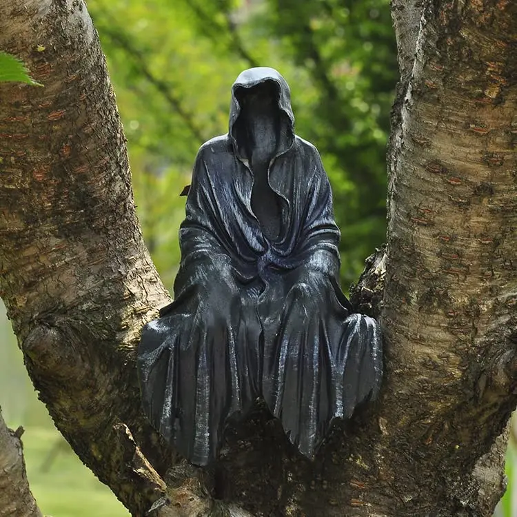 Halloween Spooky Gothic Decor Cloaked Figure Resin Figurine Mysterious Sitting Black Robe Statue
